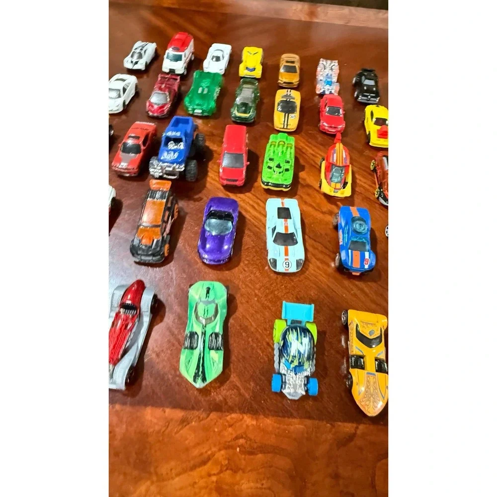 Hot Wheels lot 50